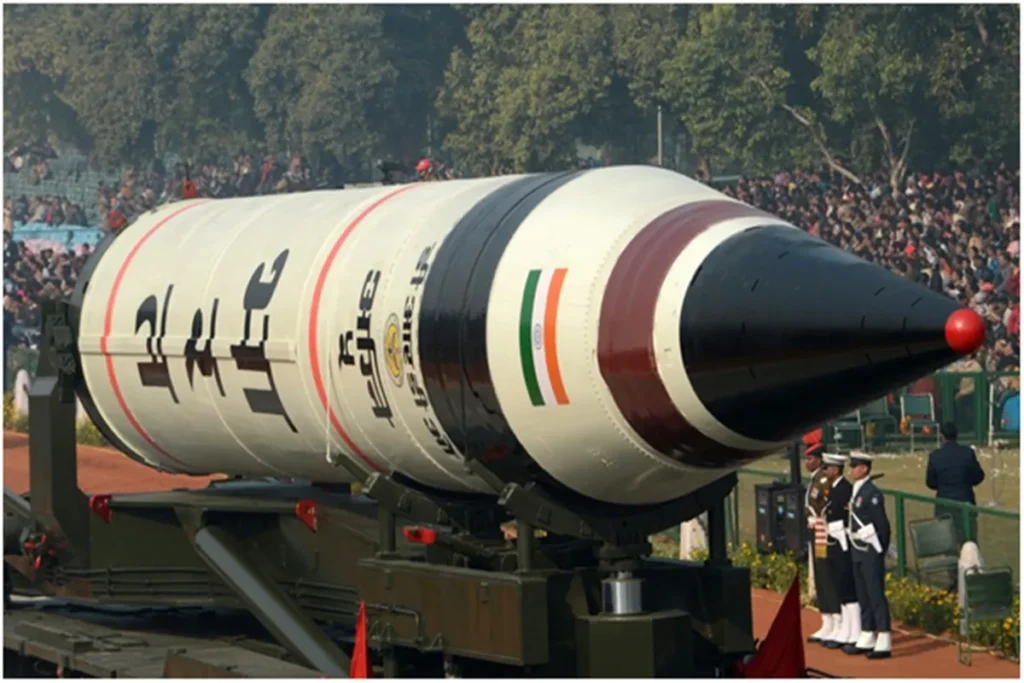 India has more nuclear weapons than Pakistan